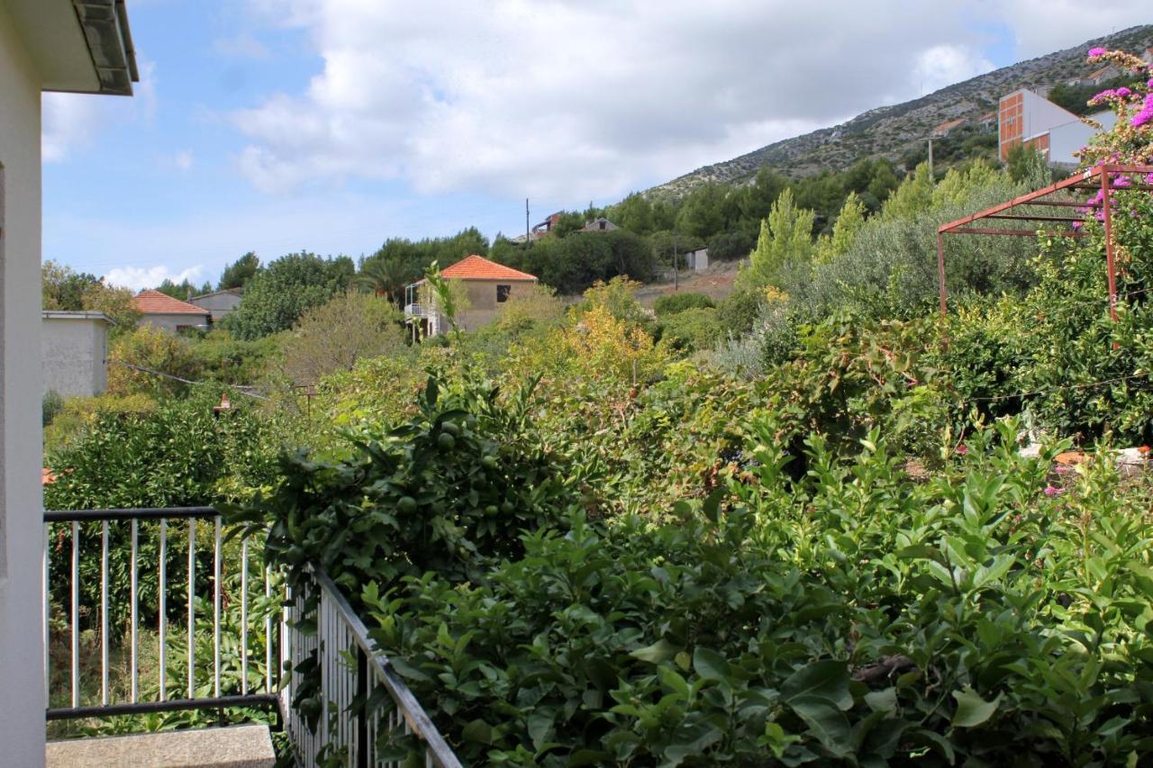 Apartments And Rooms With Parking Space Zavala, Hvar - 128 Елса Экстерьер фото