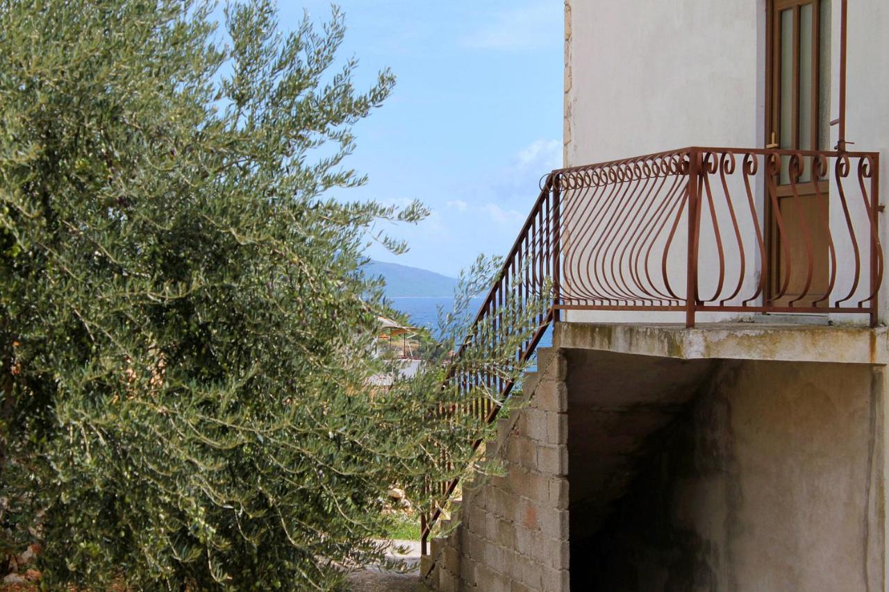 Apartments And Rooms With Parking Space Zavala, Hvar - 128 Елса Экстерьер фото