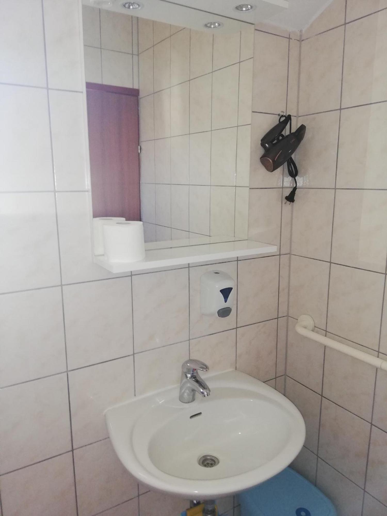 Apartments And Rooms With Parking Space Zavala, Hvar - 128 Елса Номер фото